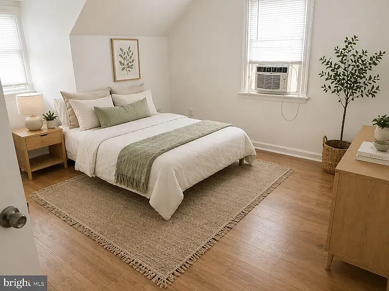 120 Overhill Ave — Photo 15