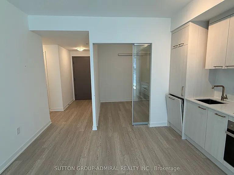 634 Church St #1001 — Photo 13