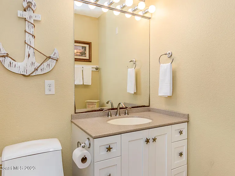 187 Jamaica Dr — Photo 19