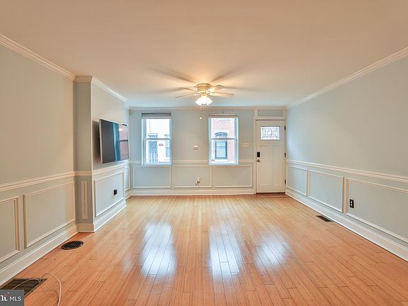 2nd image of 1905 Annin St