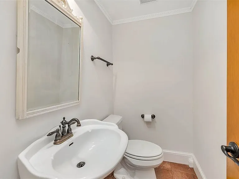 210 Settlers Rd — Photo 25