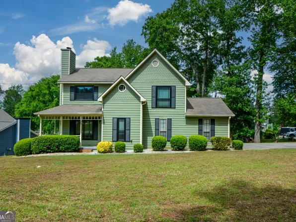 183 Timothy Ln NW, Lilburn, GA 30047