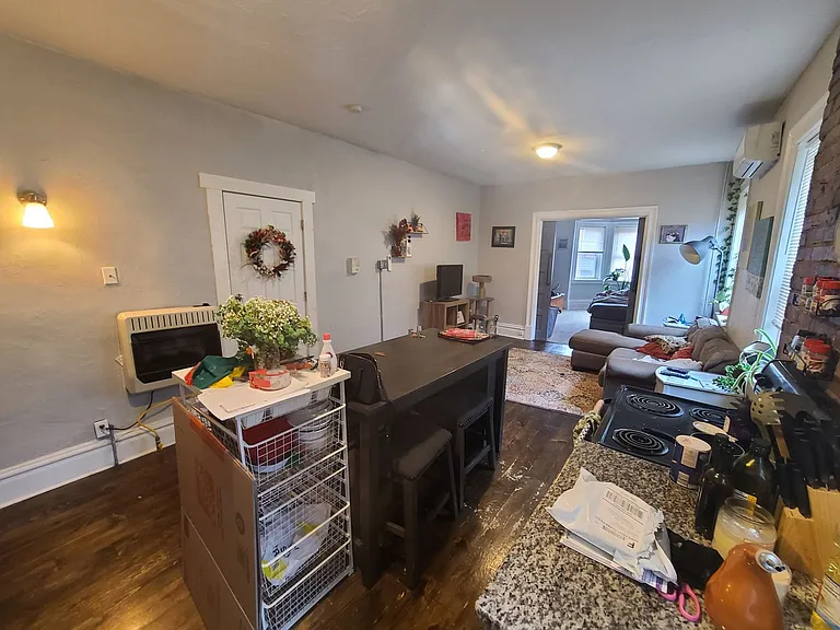 225 South Millvale Avenue — Photo 6
