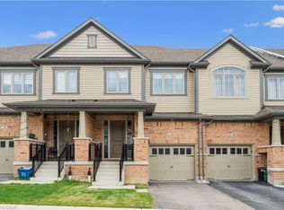 14 Roywood St, Kitchener, ON N2R0S5