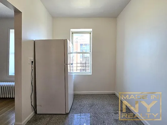 Rented by Made In NY Realty | media 11