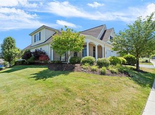216 Patriot Ln, Freedom, PA