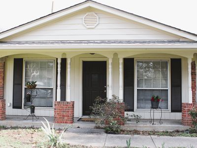 605 Lewis Dr, Hurst, TX, 76054
