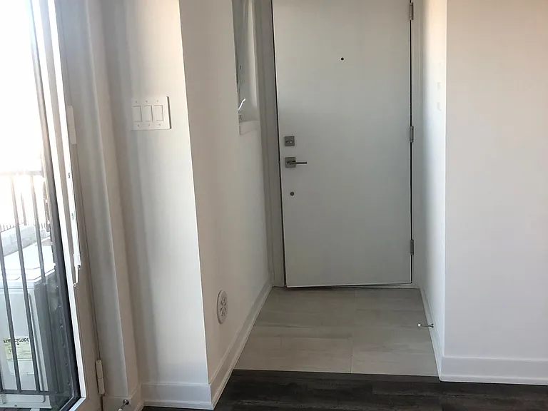 65 Romilly Ave #8 — Photo 9