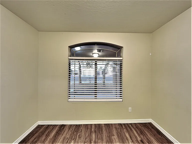 2451 S 160th Dr — Photo 22