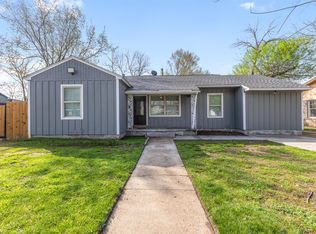 1014 Harlan St, Irving, TX