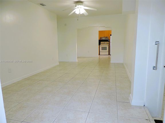 3rd image of 3134 SW 25th Ter