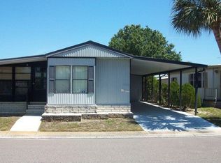1045 Sparrow Ln, Tarpon Springs, FL 34689