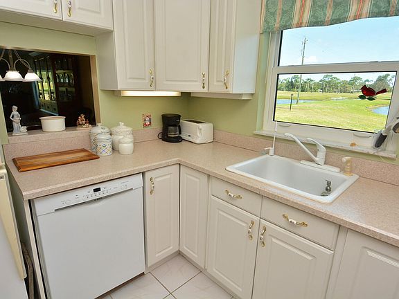 3rd image of 1225 NW 21st Street #1701