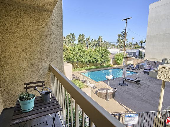 5th image of 5143 Bakman Ave APT 209