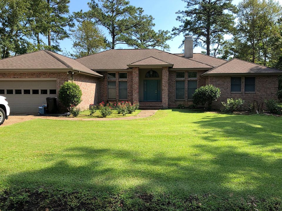 1st image of 100 Beechwood Dr