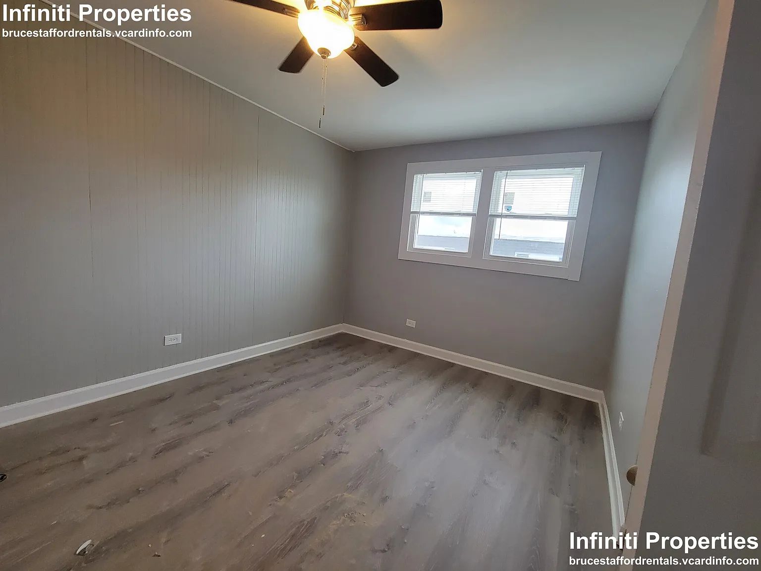 2 bed, 1.0 bath, $1,300 — Photo 2