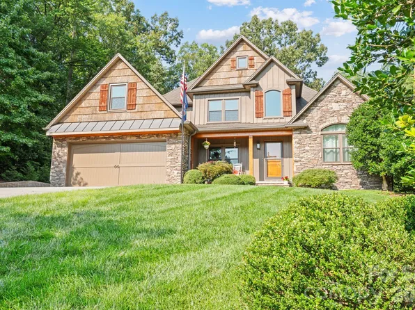 2214 Flanagan Dr, Granite Falls, NC 28645