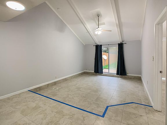 5th image of 8394 Carl Dean St