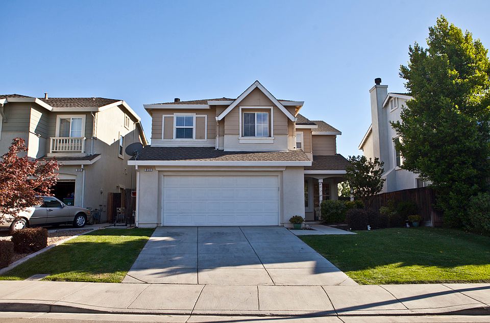 1st image of 850 Winnipeg Ct