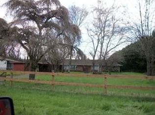 1016 Long Rd, Centralia, WA 98531