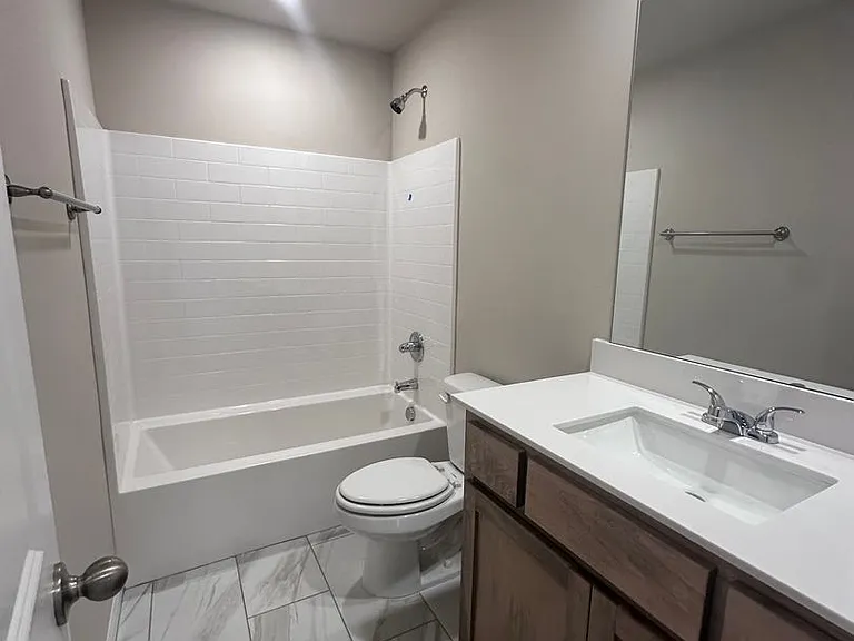 9009 Washita Creek Dr — Photo 9