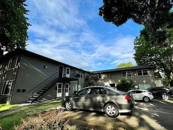 3rd image of 1626-1646 SE Ash St #1628