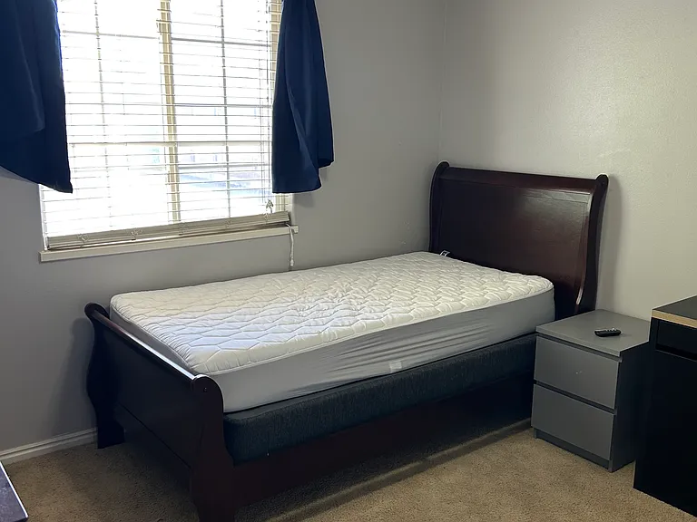 160 N 85 E — Photo 8