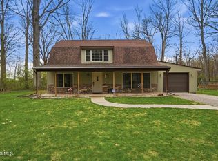 13825 Bailey Rd, Grand Rapids, OH
