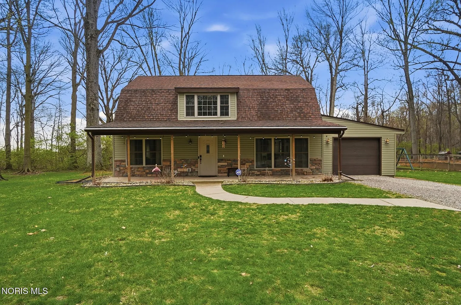13825 Bailey Rd photo 1