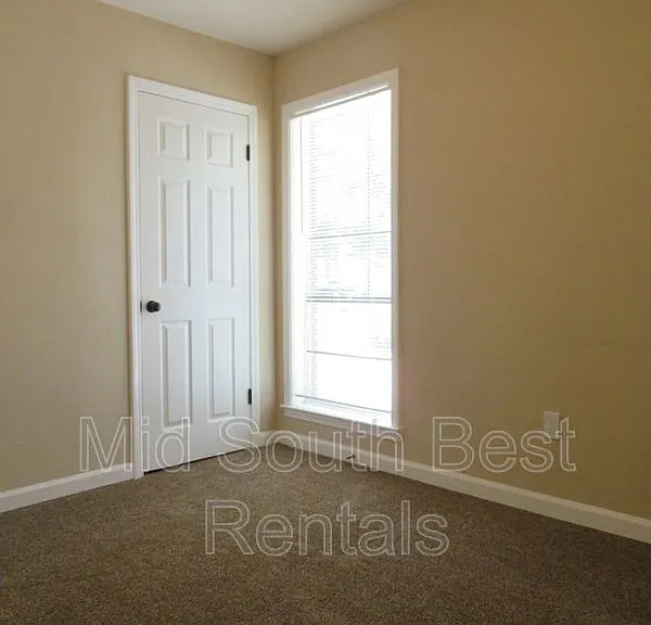 4321 Crescent Park Dr — Photo 7