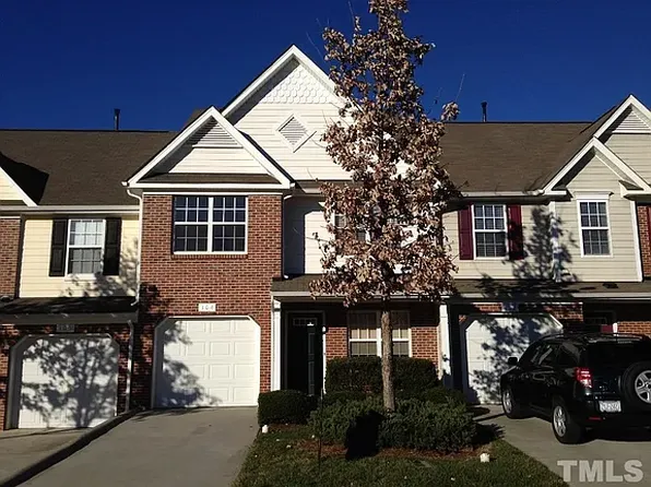 104 Anamoor Dr, Cary, NC 27513