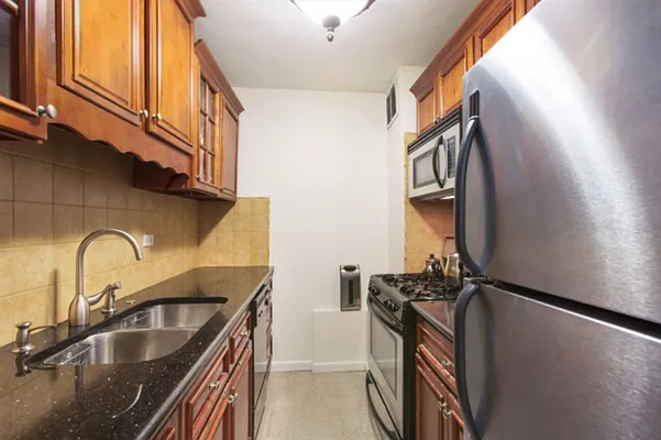 Rented by Corcoran | media 35