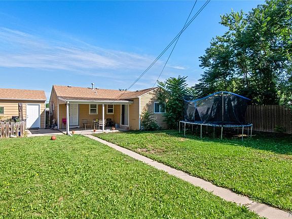 2nd image of 1860 W Gunnison Pl