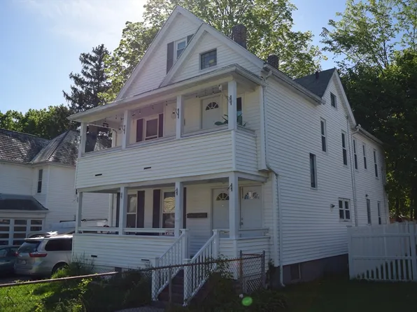 317-319 Linden St, Holyoke, MA 01040