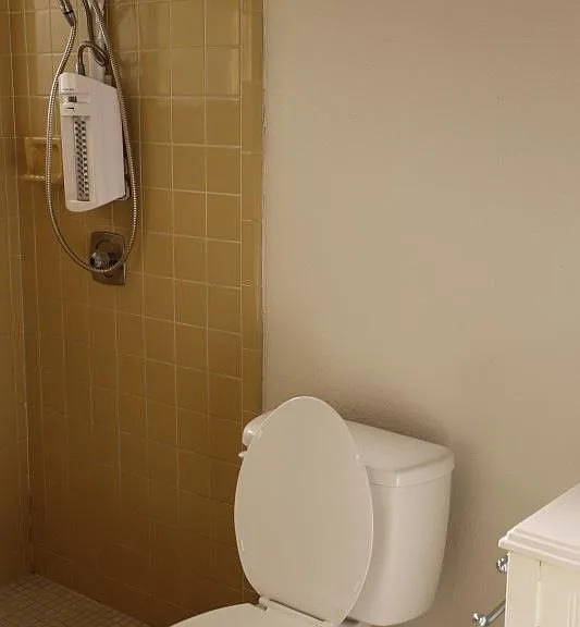 1641 Toledo Ave — Photo 5