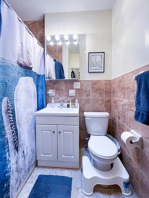 Rented by Compass | media 6