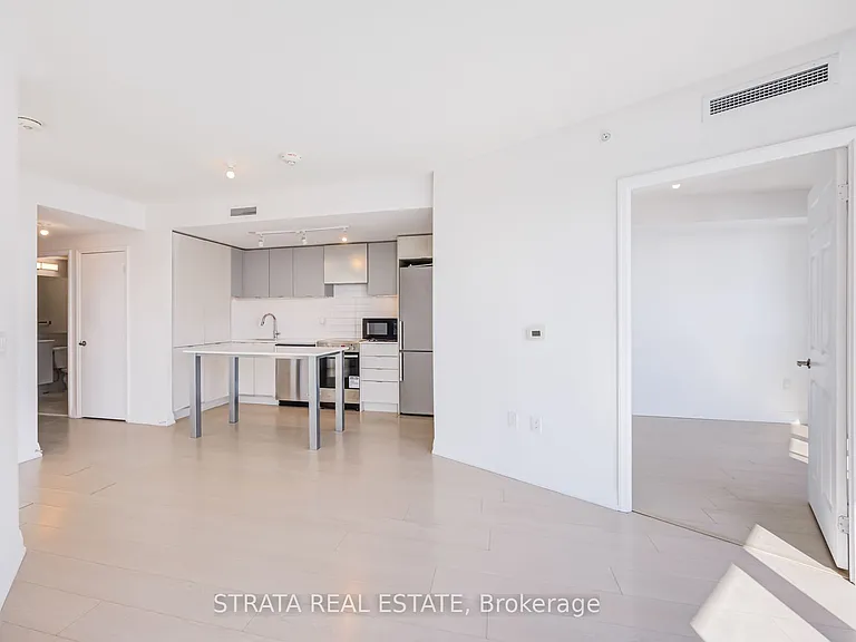 30 Gibbs Rd #2207 — Photo 15