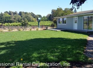 1195 Cuttings Wharf Rd, Napa, CA 94559