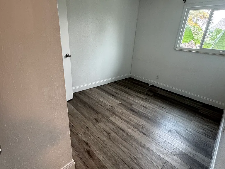 8151 SW 7th St — Photo 9