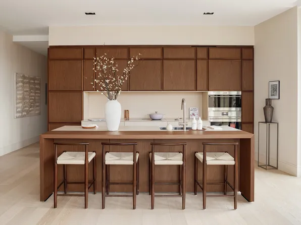 28 Herbert Street image 1 of 16