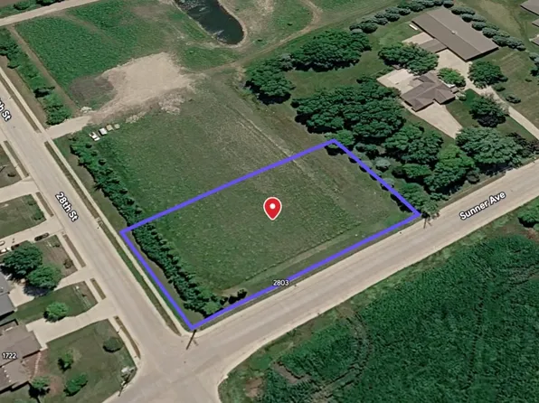 Sunner Avenue 28th St, Spirit Lake, IA 51360