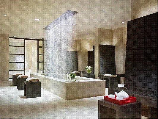 Rented by A & I Broadway | media 21