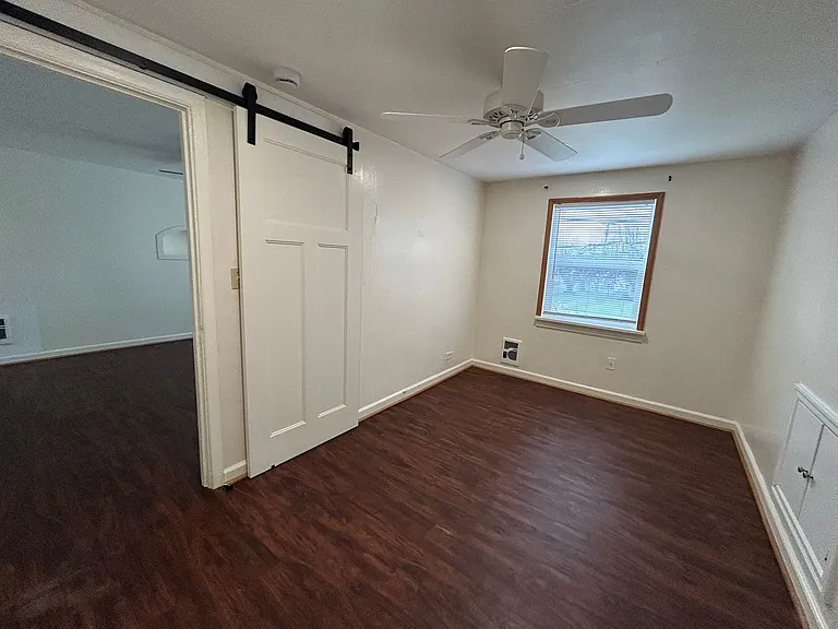 306 S 5th Ave — Photo 8