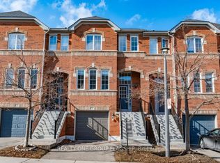 5530 Glen Erin Dr #3, Mississauga, ON L5M 6E8