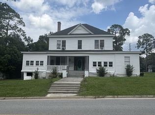 415 Dewey St APT 4, Waycross, GA 31501