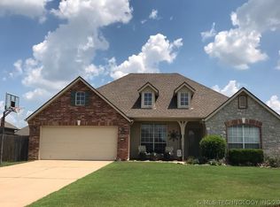 4059 S 213th East Ave, Broken Arrow, OK 74014