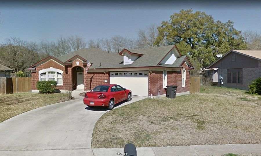 1st image of 8914 Thatch Dr