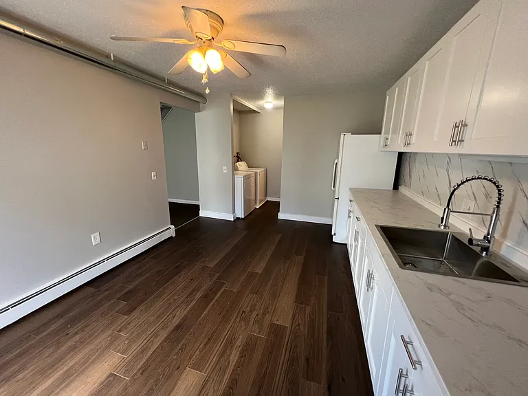 92 Wakelee Rd #D — Photo 4
