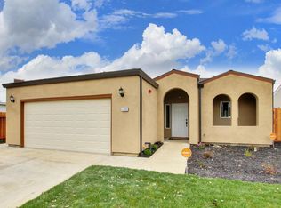 7701 Flamingo Way, Sacramento, CA 95828