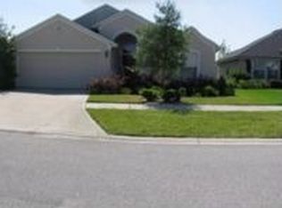 13742 Devan Lee Dr E, Jacksonville, FL 32226